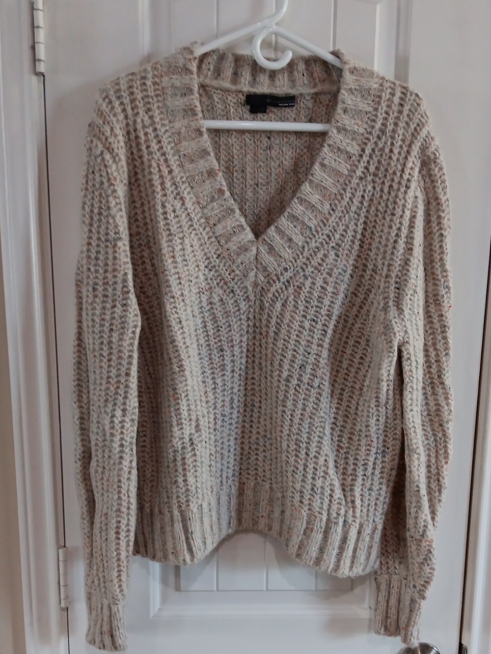 360 Sweater Italian Yarn Cream Confetti Tweed Chunky V-Neck Pullover Knit L